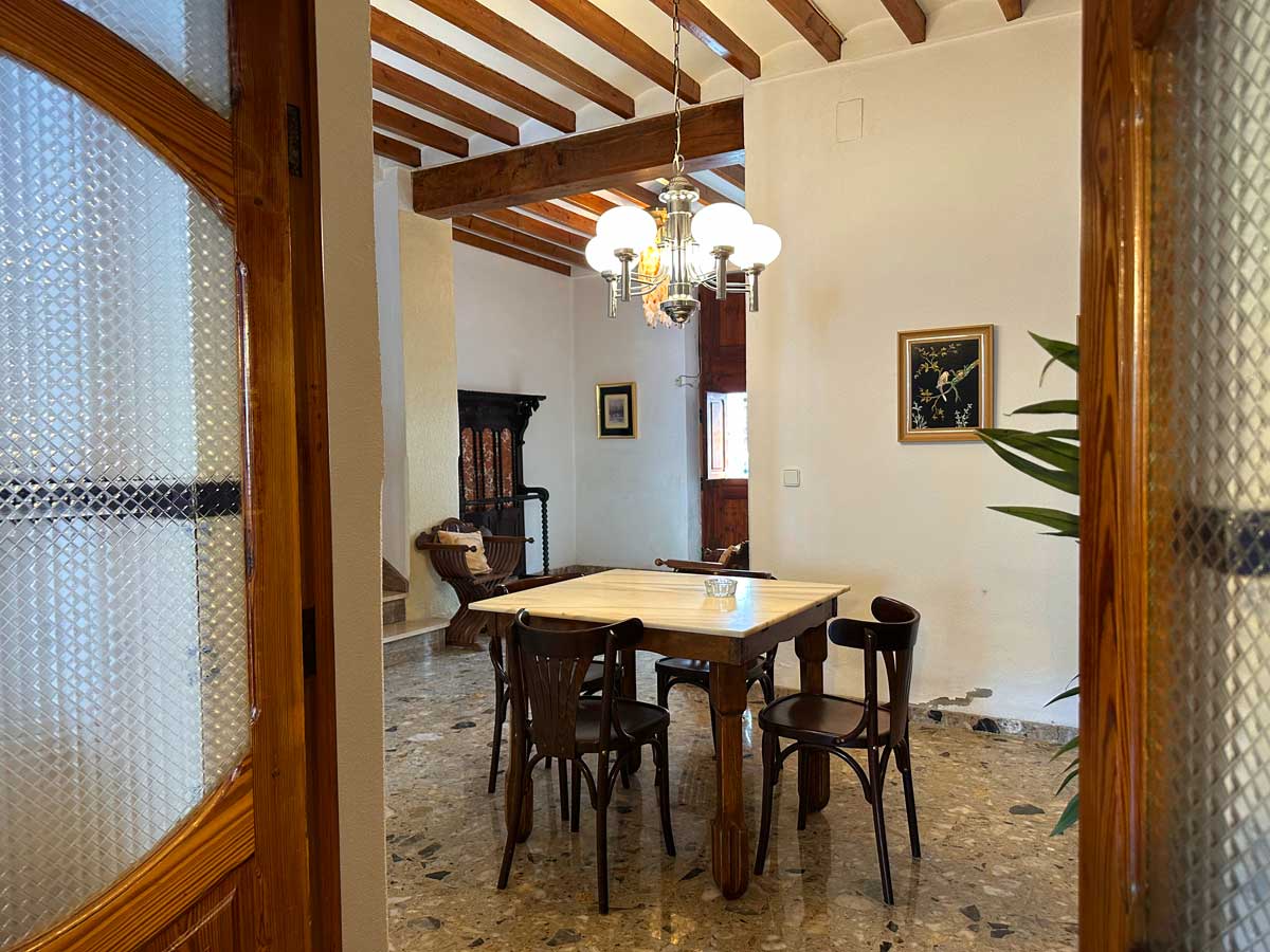 passage kitchen dining area historic townhouse