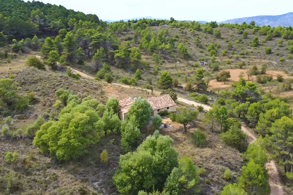 Finca for sale in the municipality of Confrides